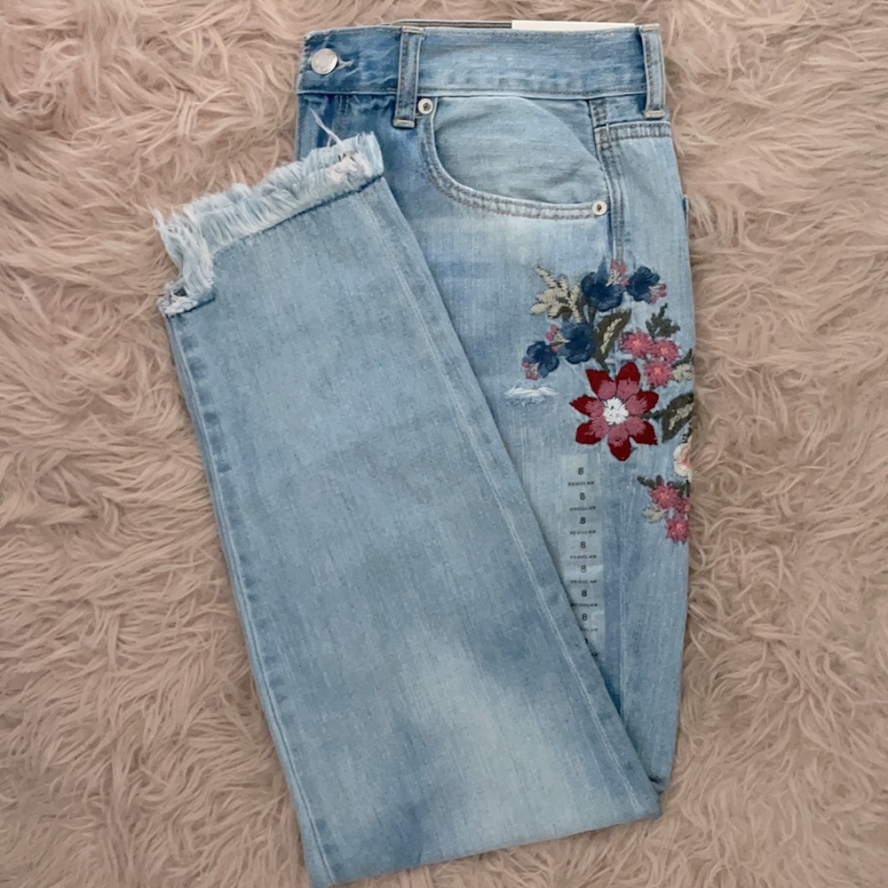 High Rise Mom Jeans with Floral Embroidery
